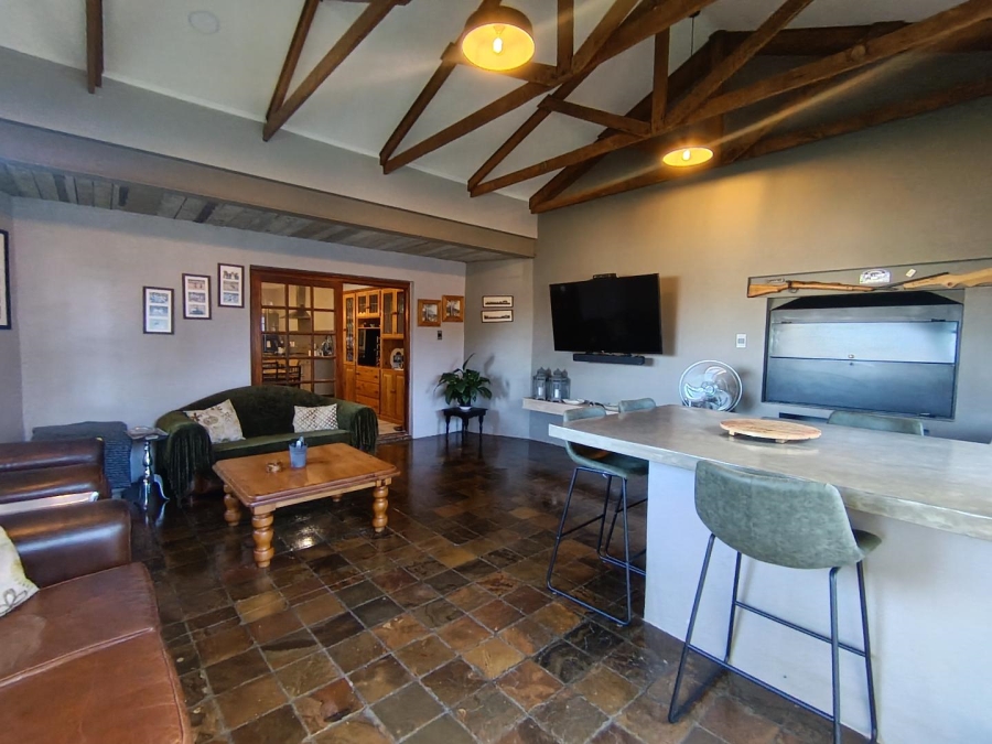 4 Bedroom Property for Sale in Universitas Free State